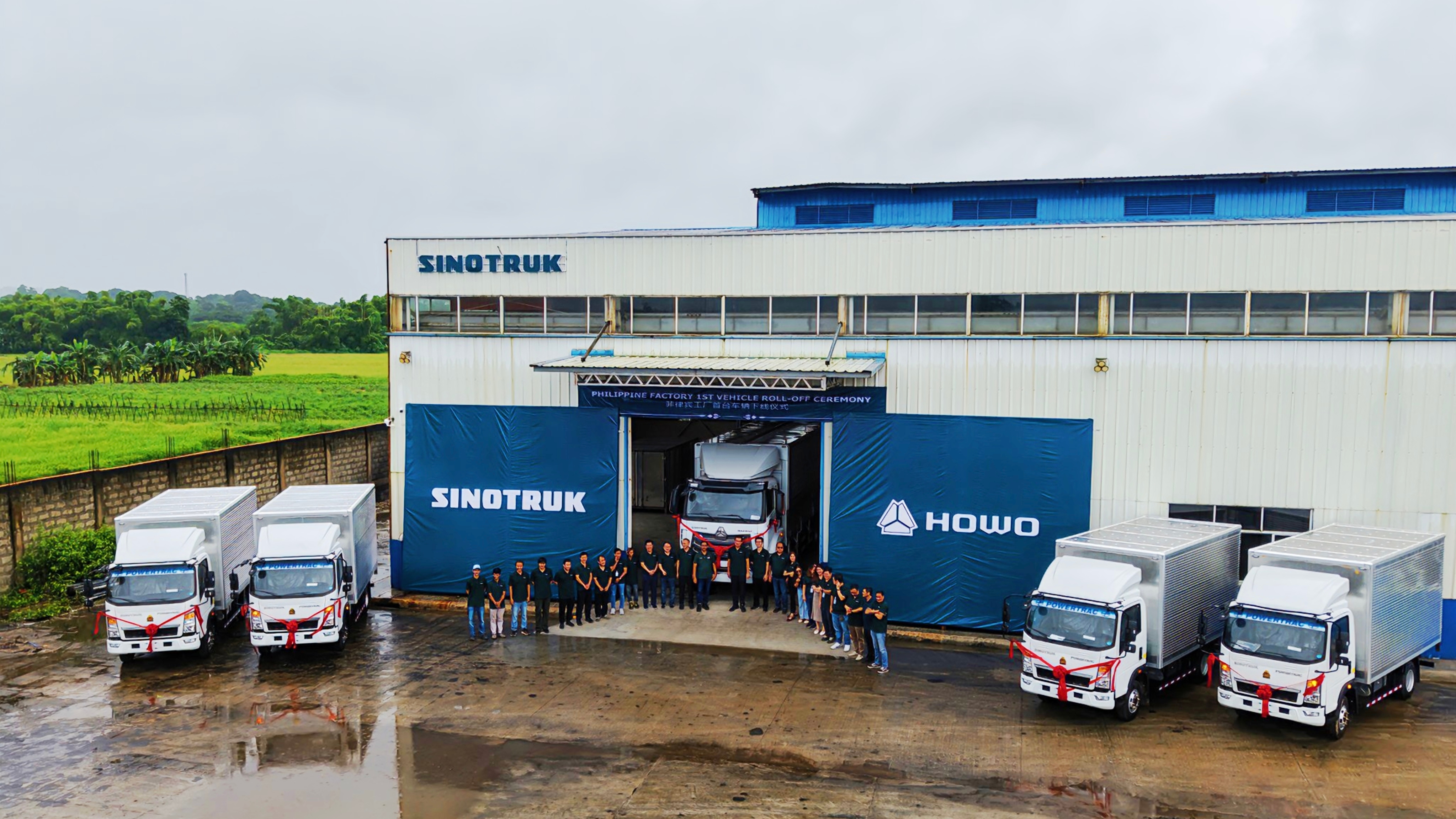 Sortie d’usine du premier véhicule SINOTRUK aux Philippines