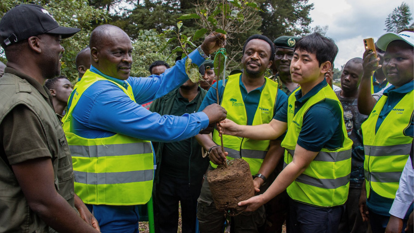 Community Interaction and Cultural Exchange