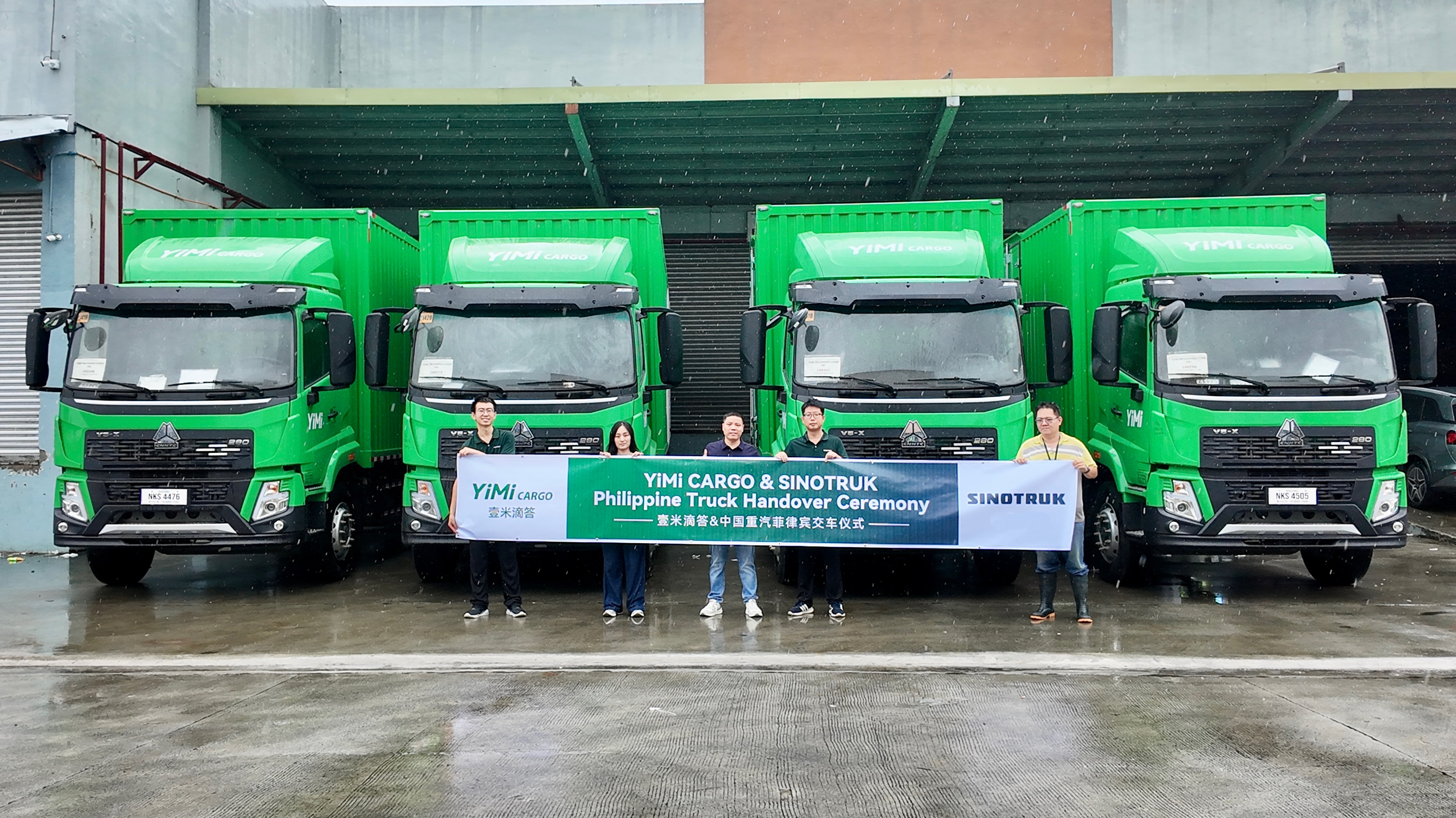 Sinotruk Delivers First Batch to Yimidida Successfully