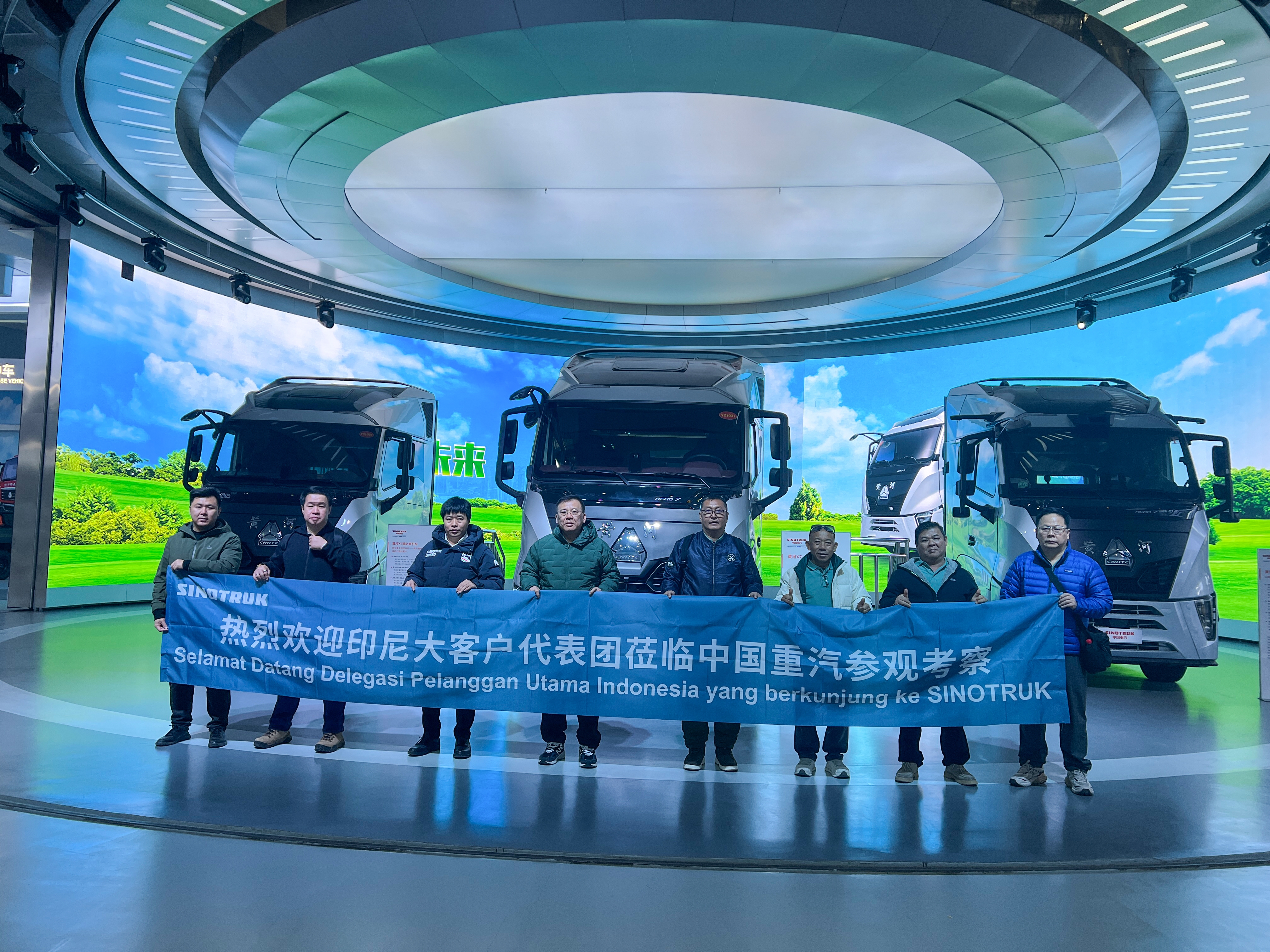 Indonesian Key Account Visits SINOTRUK to Secure a 500-vehicle Order